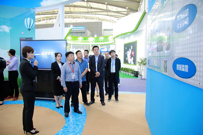 yl6809永利集团携“绿水青山”亮相丝博会｜副省长魏增军参观