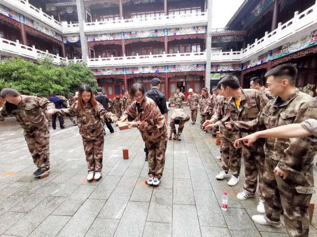 水环境公司发展2019年团建活动