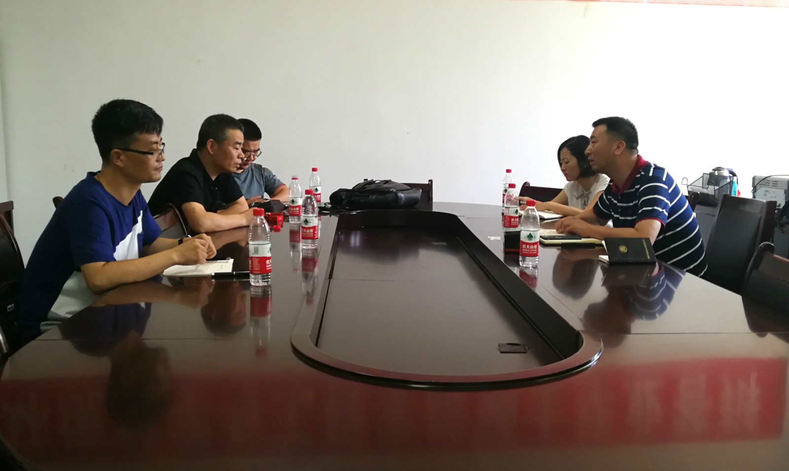 公司总工程师到太道理工大学互换座谈