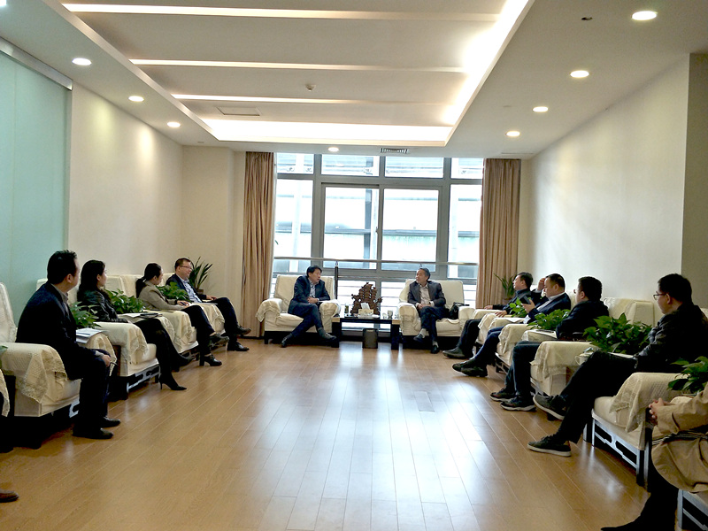 yl6809永利集团与西安国际港务区管委会互换座谈