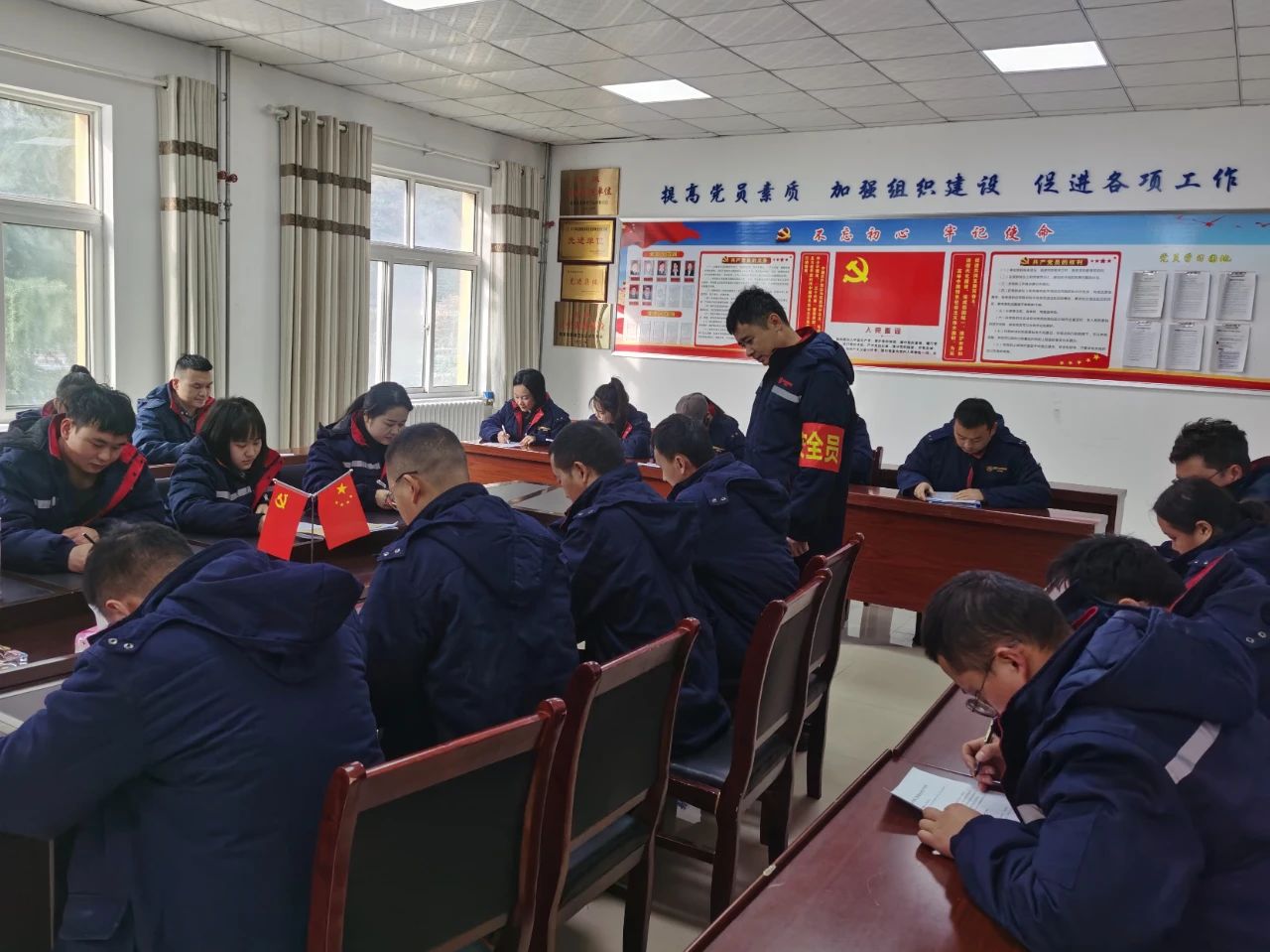 水环境公司镇安污水处置厂发展全员安全知识考试活动